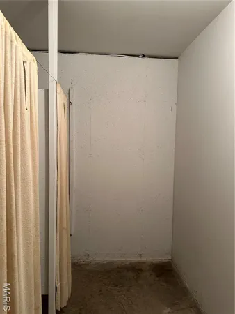 $130,000 | 111 West Monroe Avenue, Owensville, MO 65066