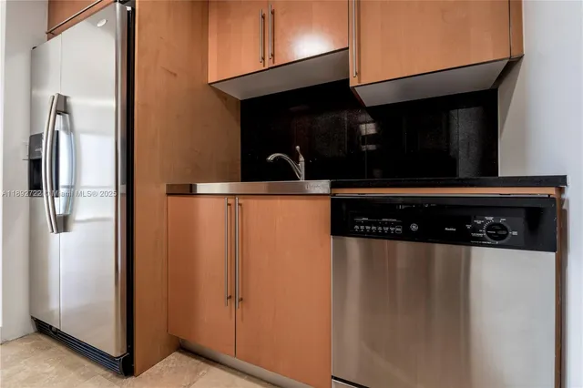 a close view of a refrigerator in the kitchen