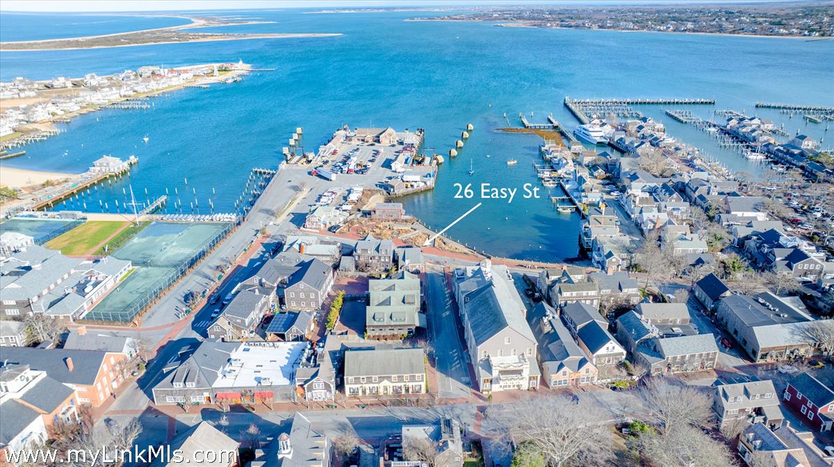 26 Easy Street, Unit 1 Nantucket, MA 02554 - Photo 7 of 13 view of a staircase