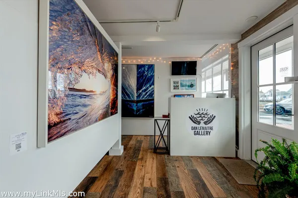 $1,150,000 | 26 Easy Street, Unit 1, Nantucket, MA 02554