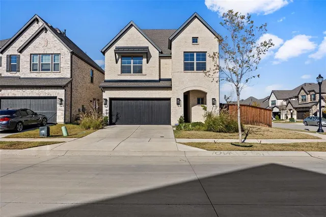 $899,000 | 700 Red Frk Drive, Lewisville, TX 75056