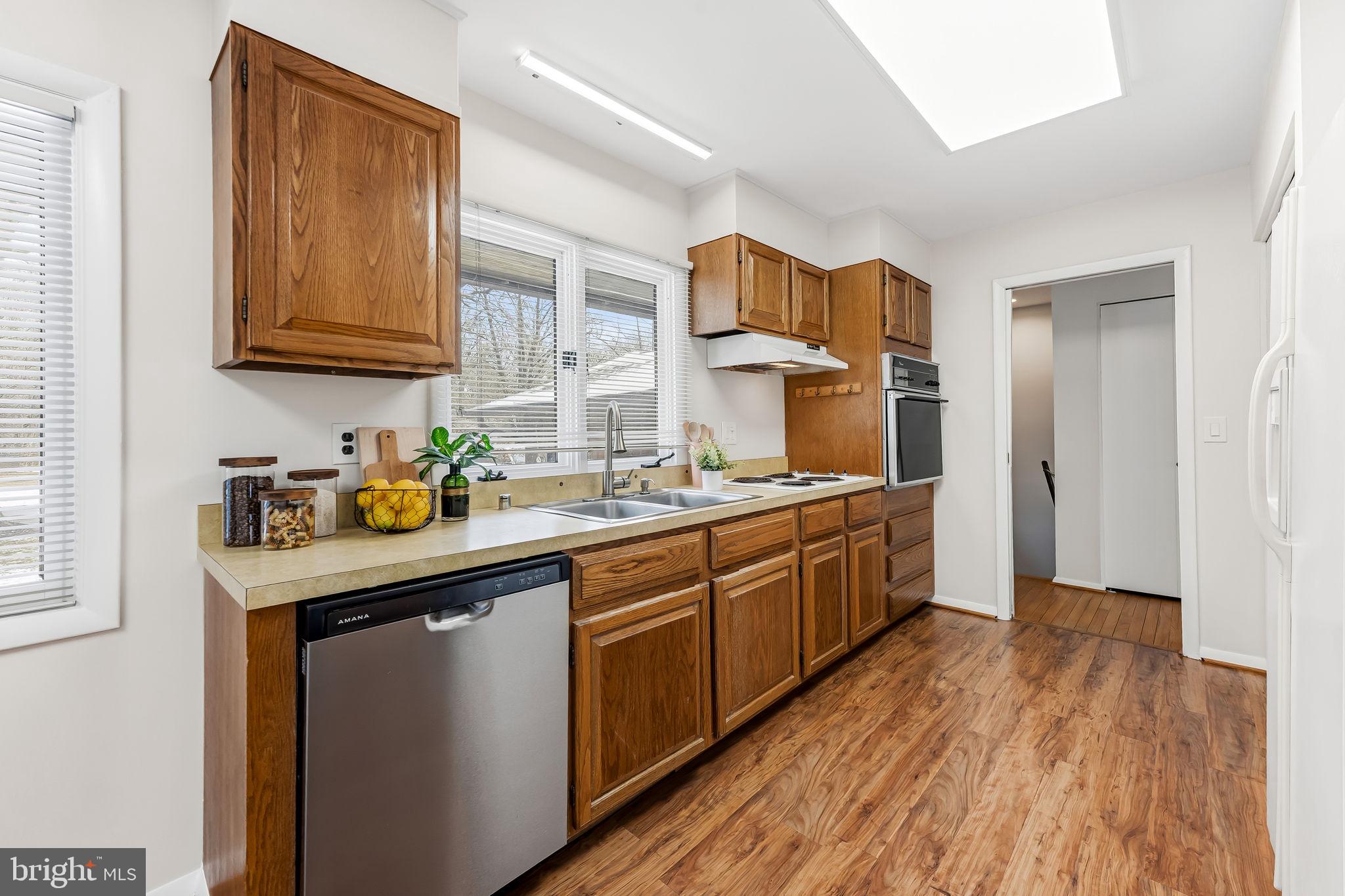 5218 Harpers Farm Road Columbia, MD 21044 - Photo 17 of 44