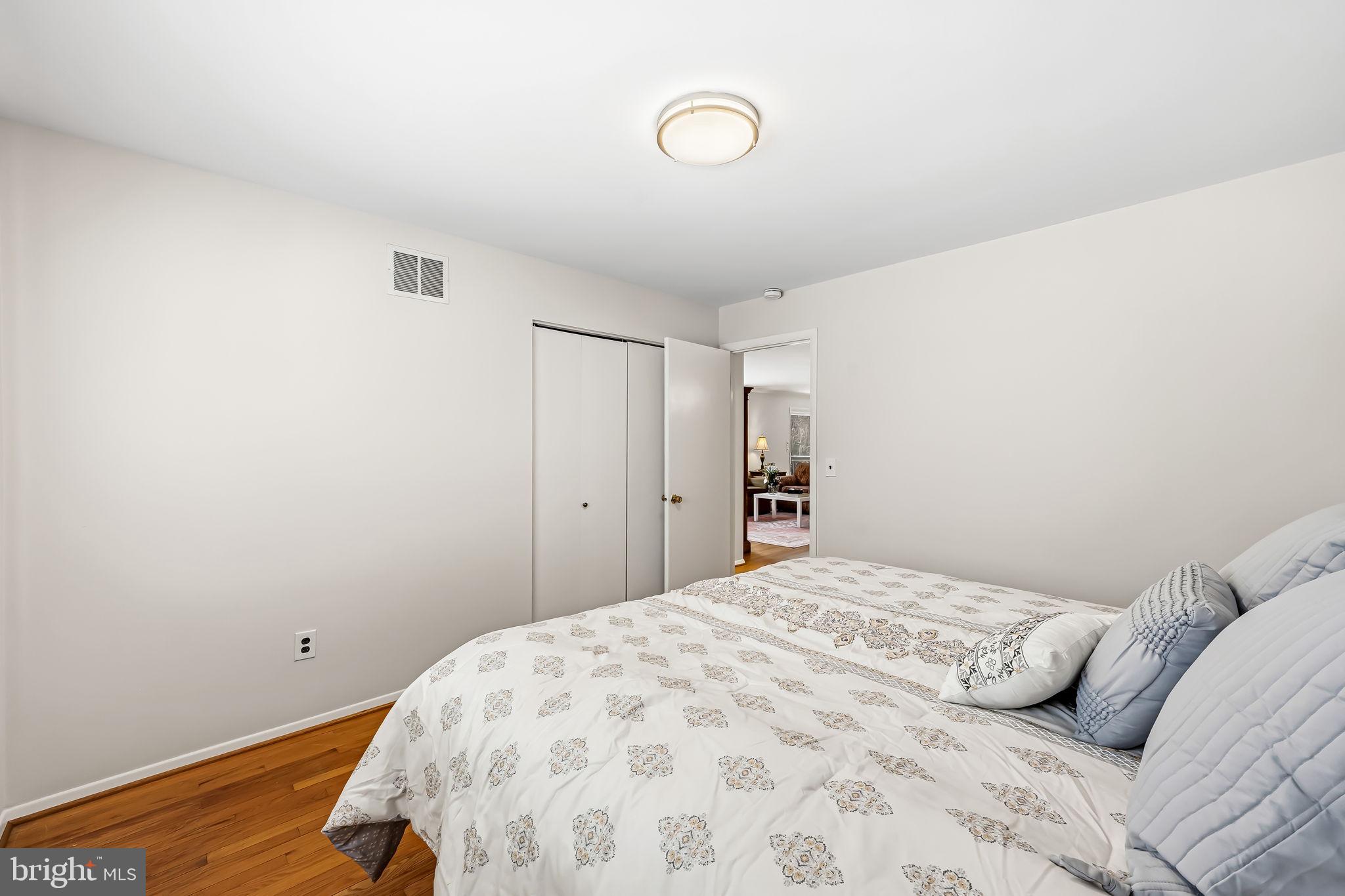 5218 Harpers Farm Road Columbia, MD 21044 - Photo 20 of 44