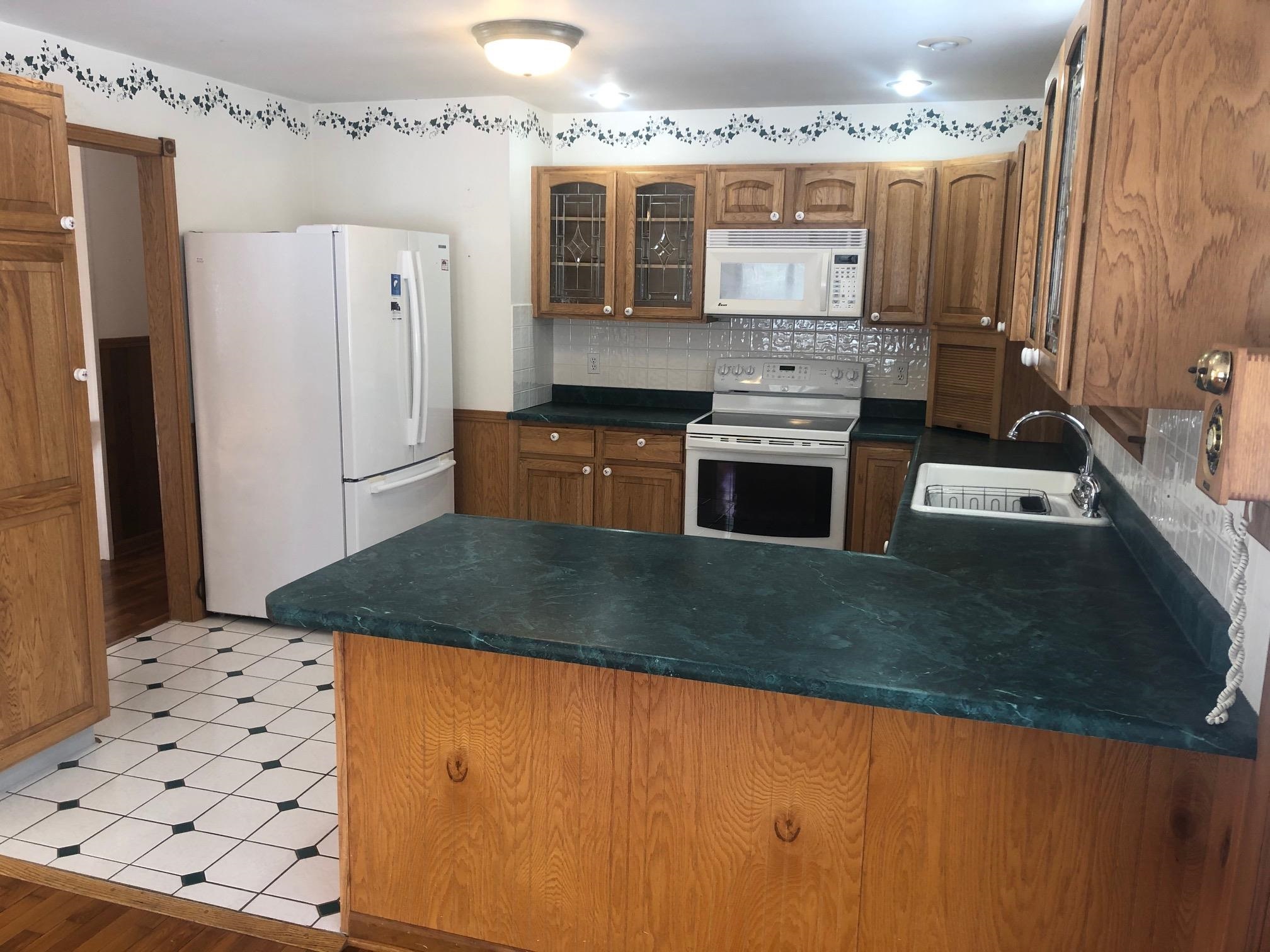 2492 Siuda Road Manistee, MI 49660 - Photo 16 of 63 1897989-15.JPG
