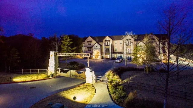 $1,800 | 7273 John Sharp Parkway, Unit 5103, Bryan, TX 77807