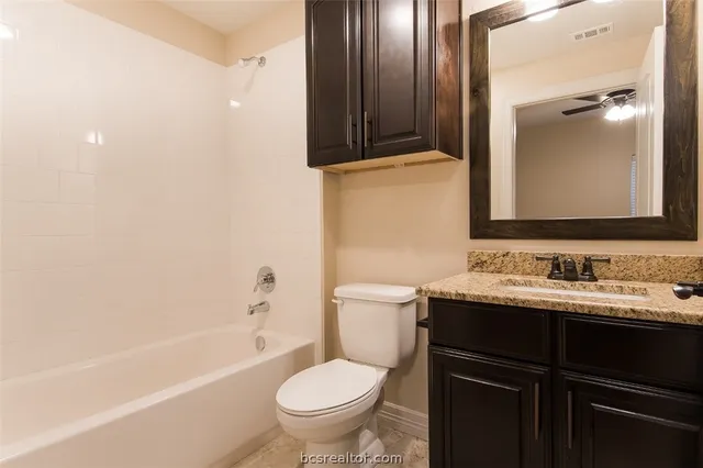$1,800 | 7273 John Sharp Parkway, Unit 5103, Bryan, TX 77807