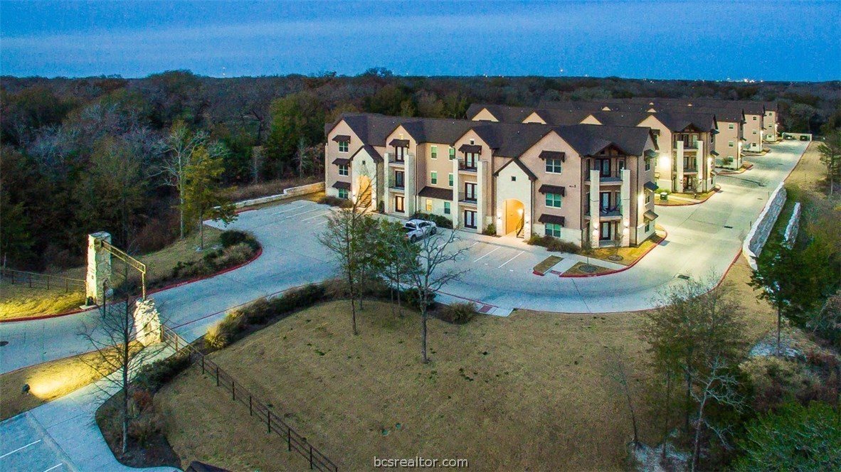 7273 John Sharp Parkway, Unit 5103 Bryan, TX 77807 - Photo 3 of 32