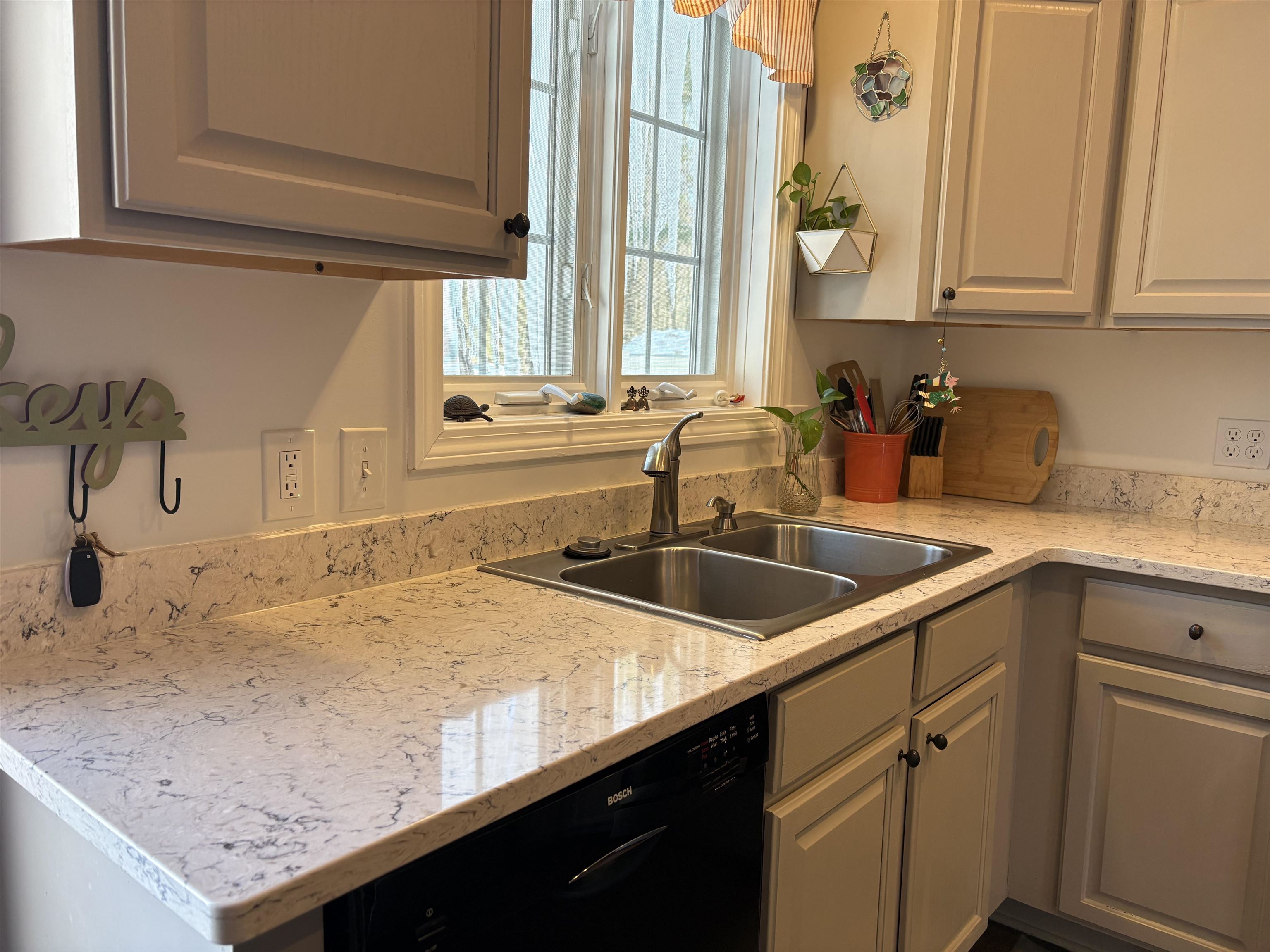 47 Bog Road, Unit G2 Concord, NH 03303 - Photo 2 of 15