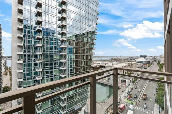 $6,500 | 133 Seaport Boulevard, Unit 1516, Boston, MA 02210
