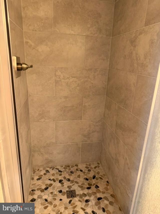 3903 Franconia Road Alexandria, VA 22310 - Photo 6 of 9 full bath