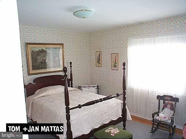 808 Riverview Road Lemoyne, PA 17043 - Photo 4 of 6 Gallery Image 4
