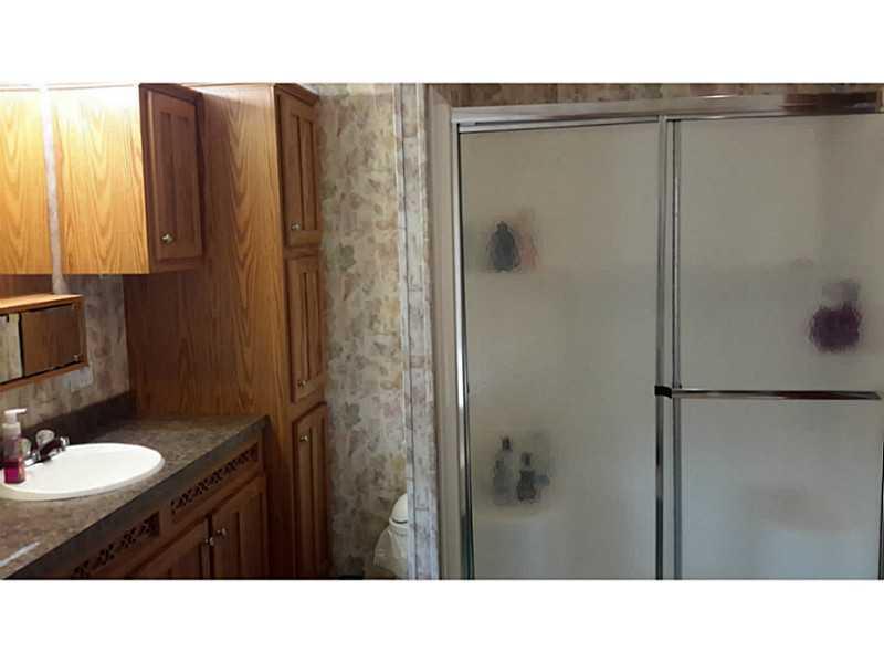 350 Transalpine Road Lincoln, ME 04457 - Photo 22 of 27 Master Bath/Spa.
