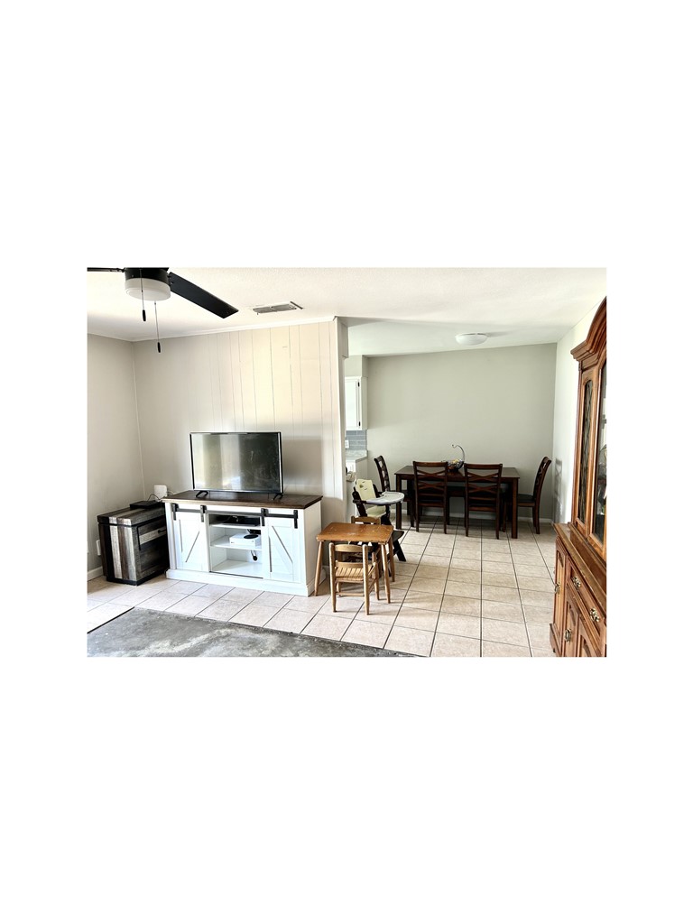 1608 Cimmarron Street, Unit B Portland, TX 78374 - Photo 10 of 11
