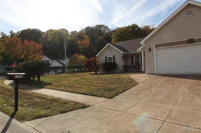 $334,900 | 1250 Rockwood Forest Drive, Arnold, MO 63010