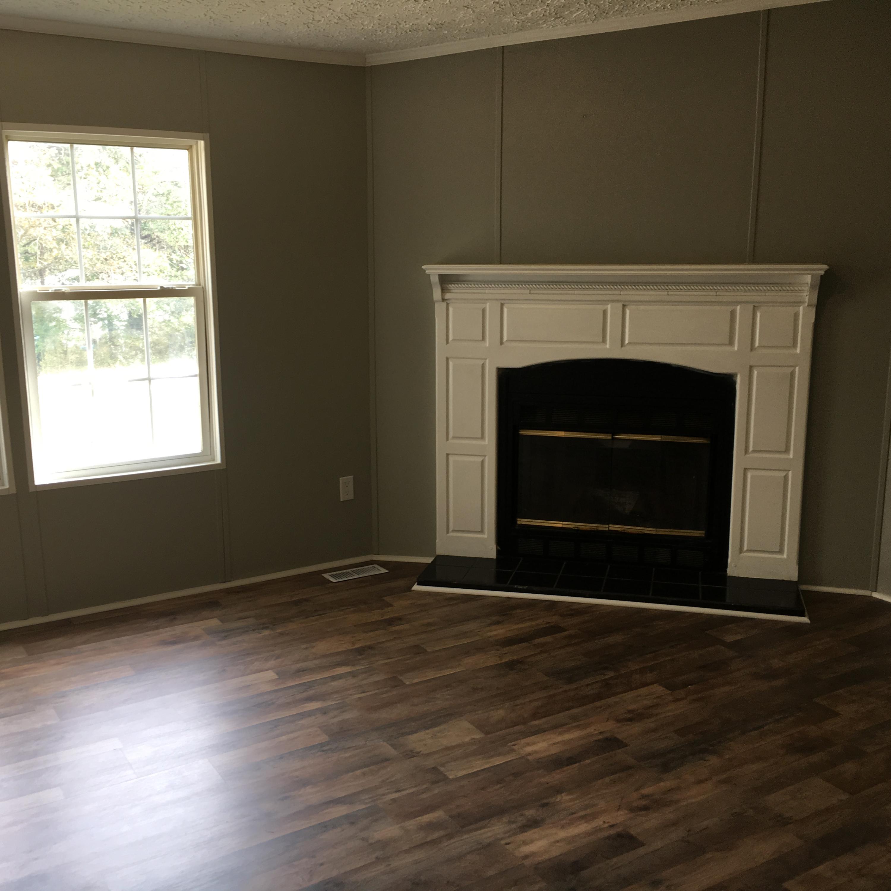 8810 Dickerson Mill Road Moneta, VA 24121 - Photo 12 of 22 IMG_8728