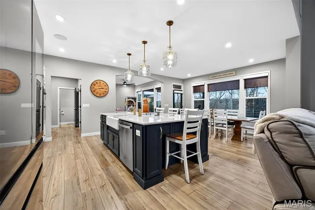 $899,000 | 820 Upland Loop, O'Fallon, MO 63368