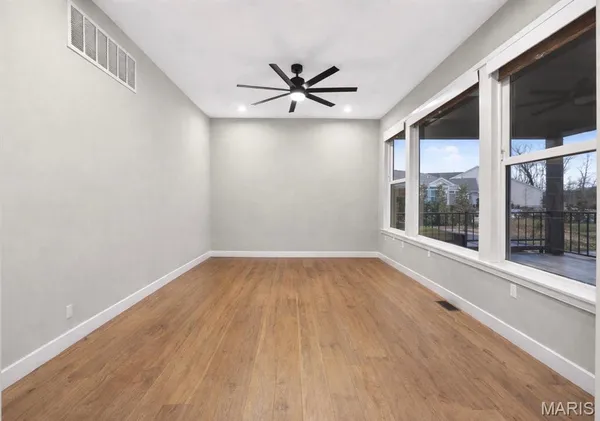 $875,000 | 820 Upland Loop, O'Fallon, MO 63368