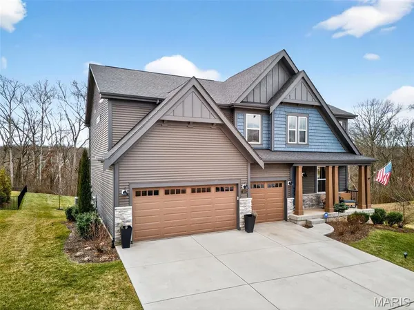 $875,000 | 820 Upland Loop, O'Fallon, MO 63368