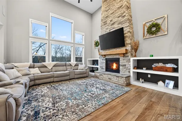 $875,000 | 820 Upland Loop, O'Fallon, MO 63368