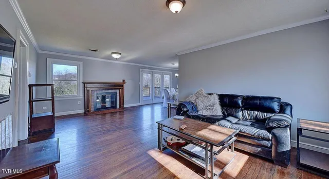 $375,000 | 329 Old Stage Trail, Bristol, TN 37620