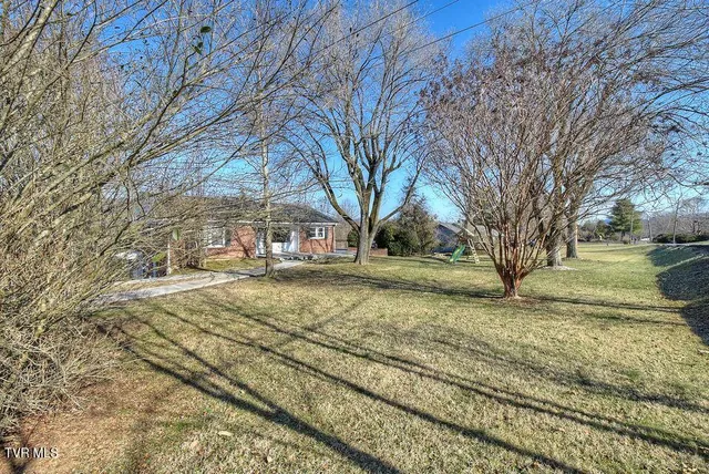 $375,000 | 329 Old Stage Trail, Bristol, TN 37620