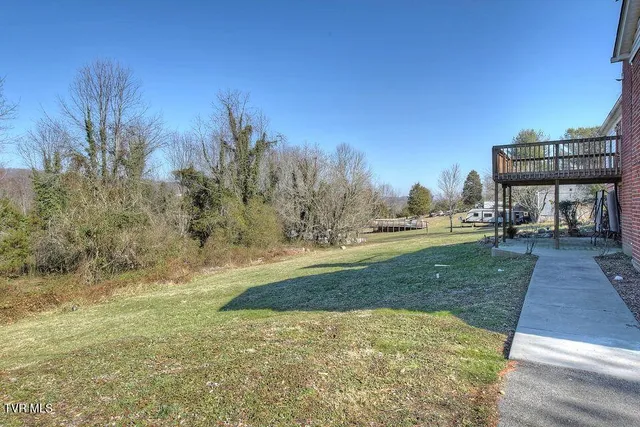 $375,000 | 329 Old Stage Trail, Bristol, TN 37620