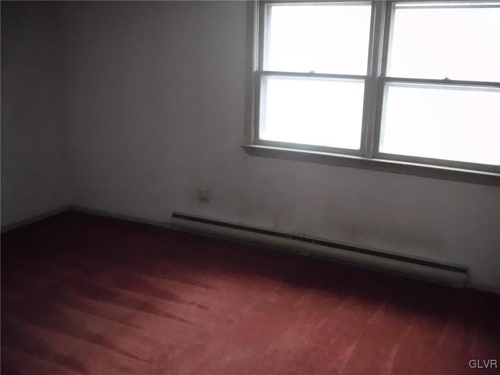 755 Silver Spring Boulevard Kunkletown, PA 18058 - Photo 19 of 20 an empty room with a window