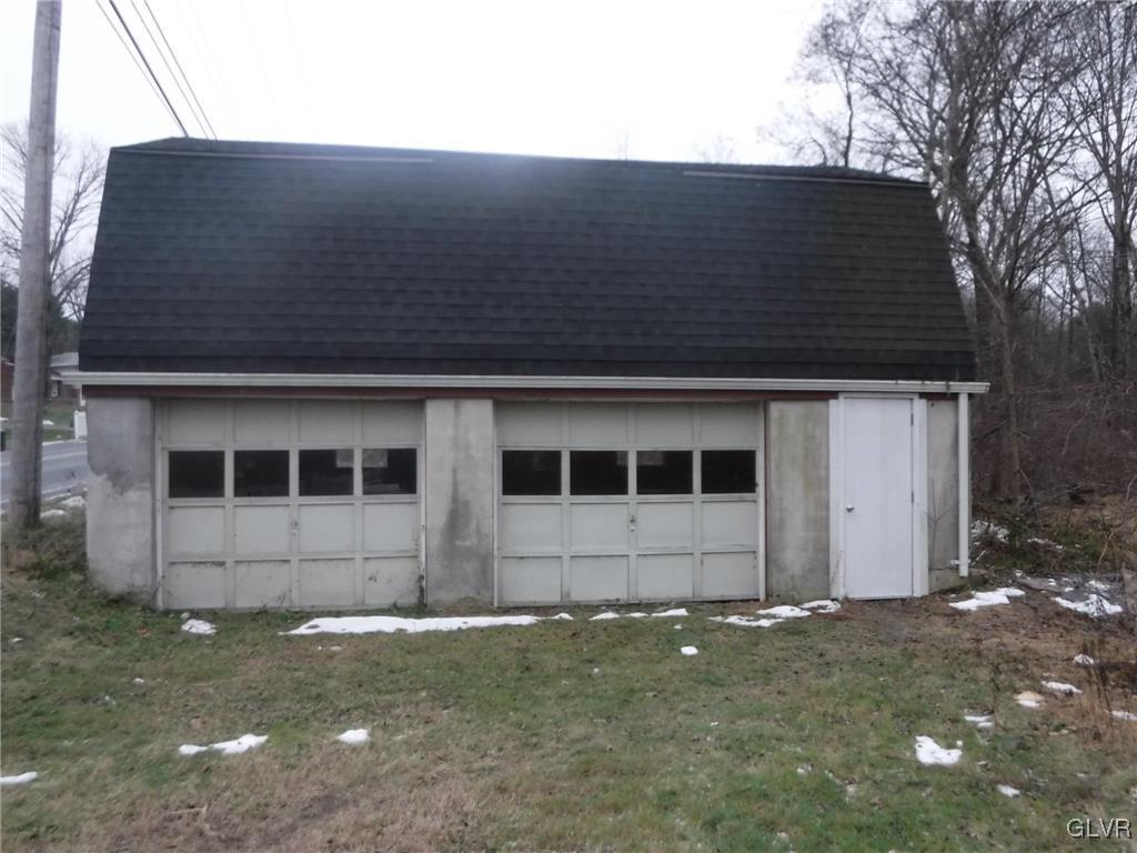 755 Silver Spring Boulevard Kunkletown, PA 18058 - Photo 2 of 20 a backyard of a house