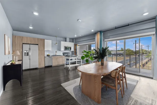 $329,500 | 4361 South Congress Avenue, Unit 301, Austin, TX 78745