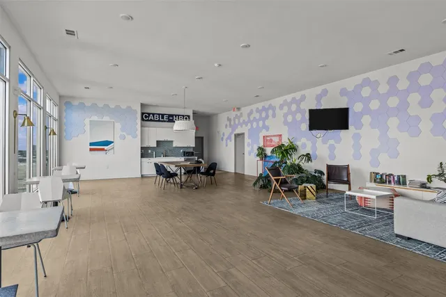 $329,500 | 4361 South Congress Avenue, Unit 301, Austin, TX 78745