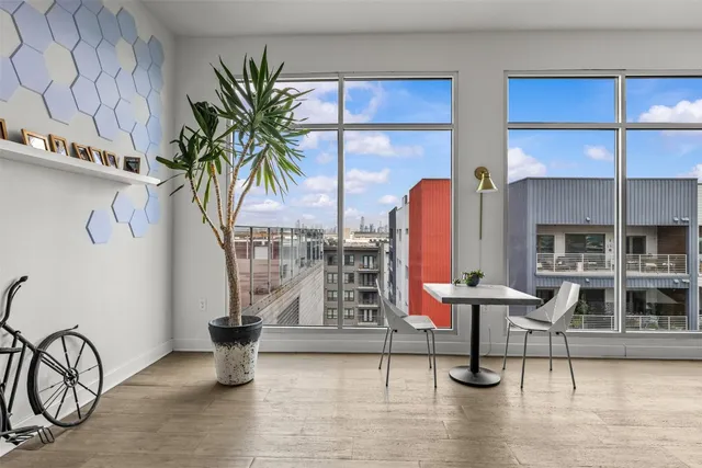 $329,500 | 4361 South Congress Avenue, Unit 301, Austin, TX 78745