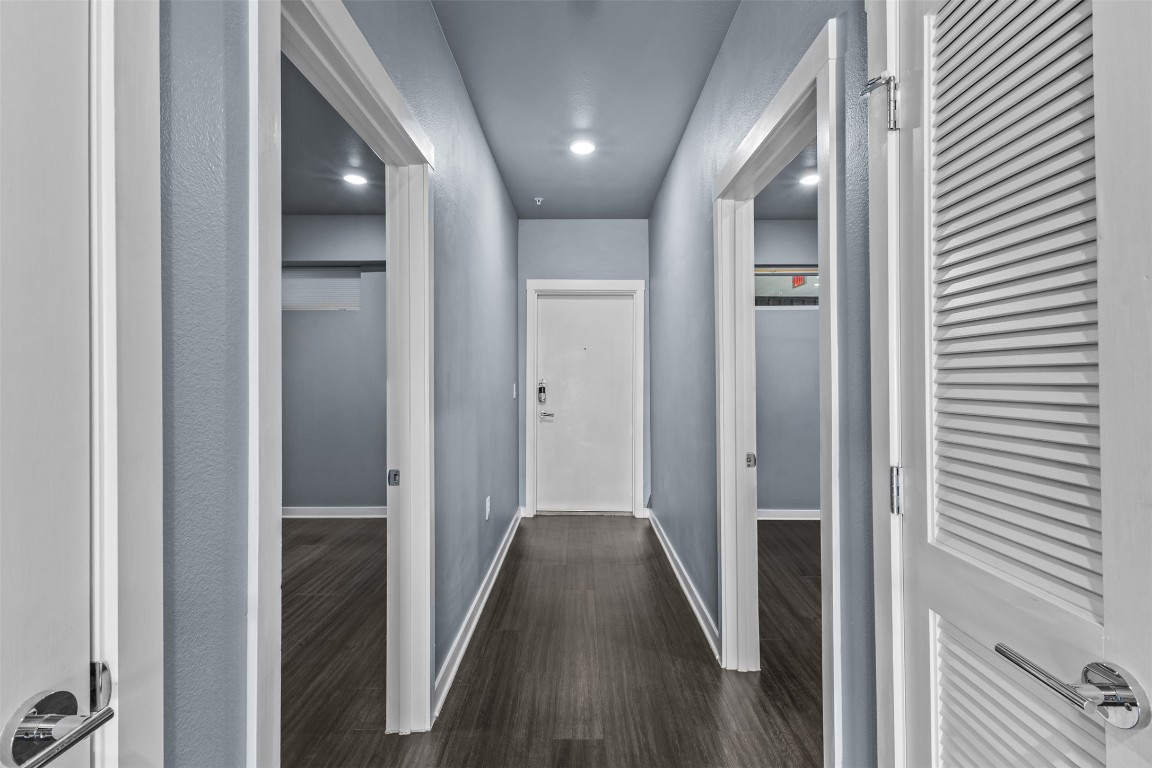 4361 South Congress Avenue, Unit 301 Austin, TX 78745 - Photo 10 of 33