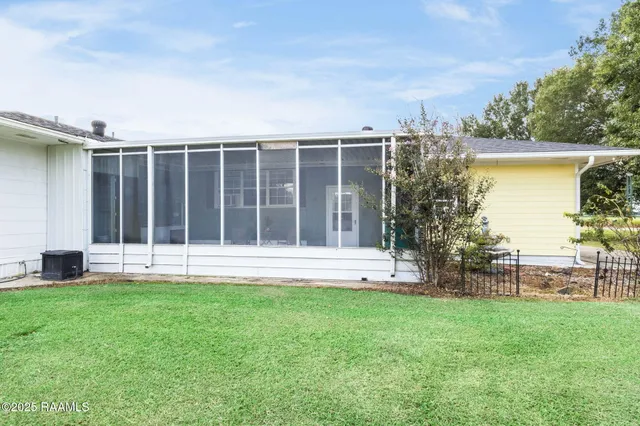 $199,000 | 144 Christ The King Road, Sunset, LA 70584