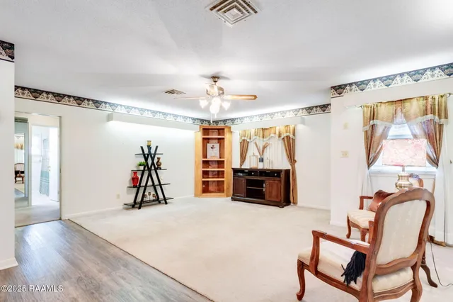 $199,000 | 144 Christ The King Road, Sunset, LA 70584