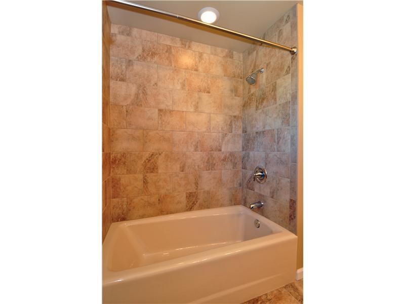 675 Bairdford Road Tarentum, PA 15084 - Photo 17 of 22 Full Bath.