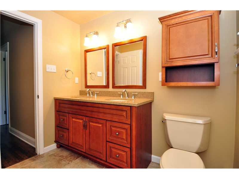 675 Bairdford Road Tarentum, PA 15084 - Photo 18 of 22 Full Bath.