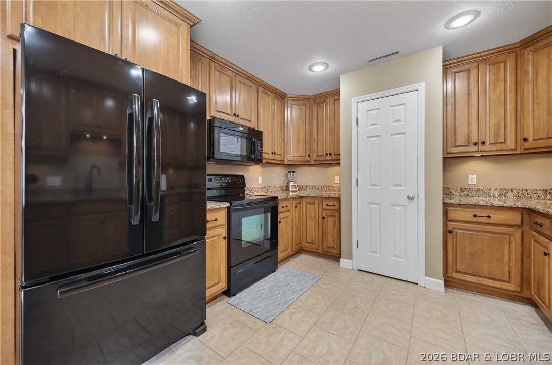 231 Ridgewood Drive Lake Ozark, MO 65049 - Photo 21 of 66
