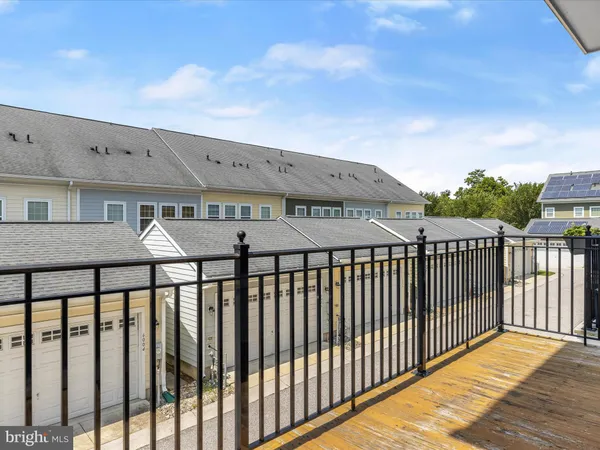 $3,500 | 5803 Lois Lane, Ellicott City, MD 21043