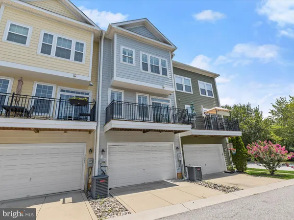 $3,500 | 5803 Lois Lane, Ellicott City, MD 21043