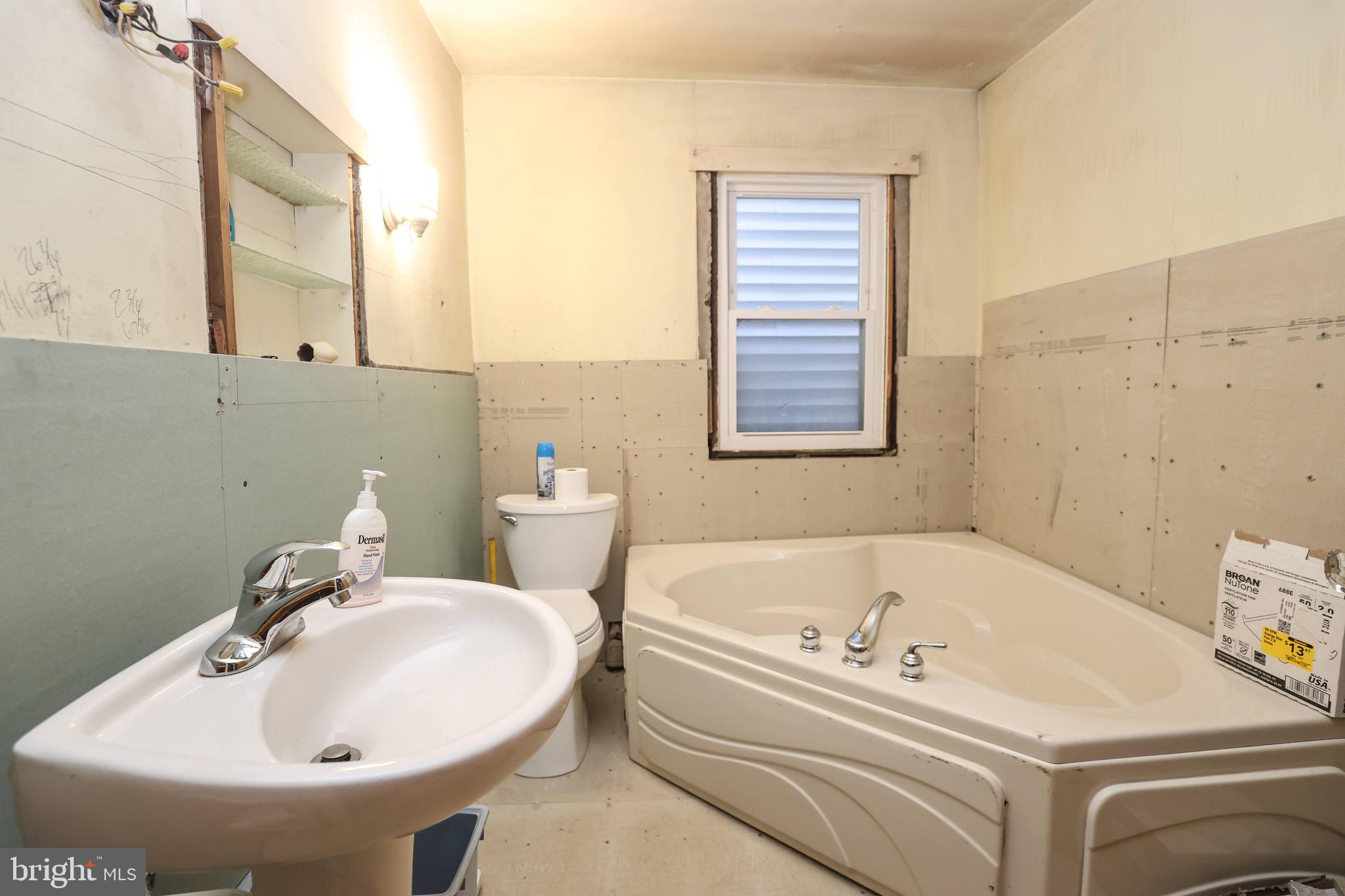 535 Main Street Lykens, PA 17048 - Photo 19 of 47 a bathroom with a sink and a bathtub