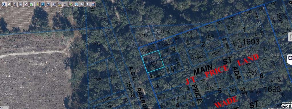 Wade High Springs, FL 32643 - Photo 2 of 6 a view of entryway