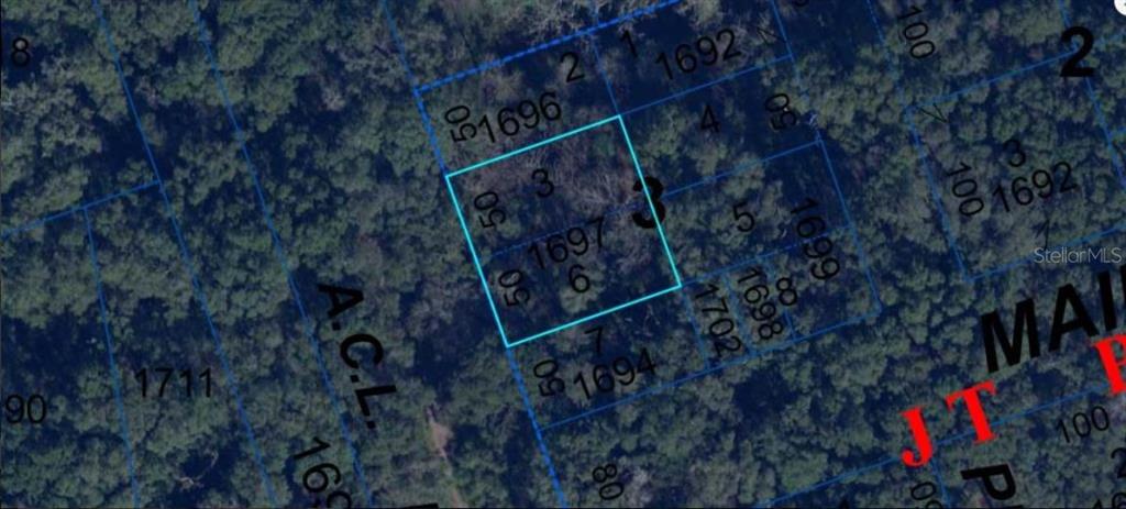 Wade High Springs, FL 32643 - Photo 6 of 6 a view of entryway with outdoor area