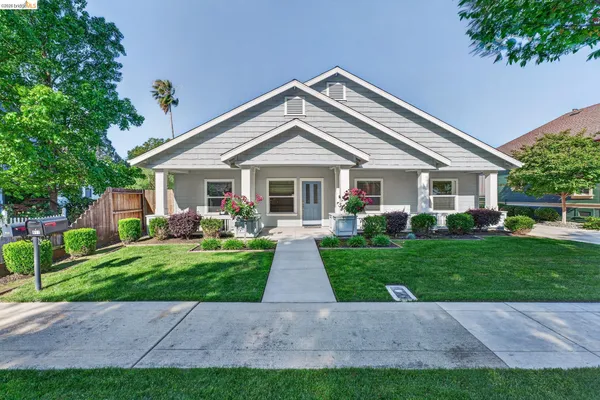 $498,000 | 813 South School Street, Lodi, CA 95240