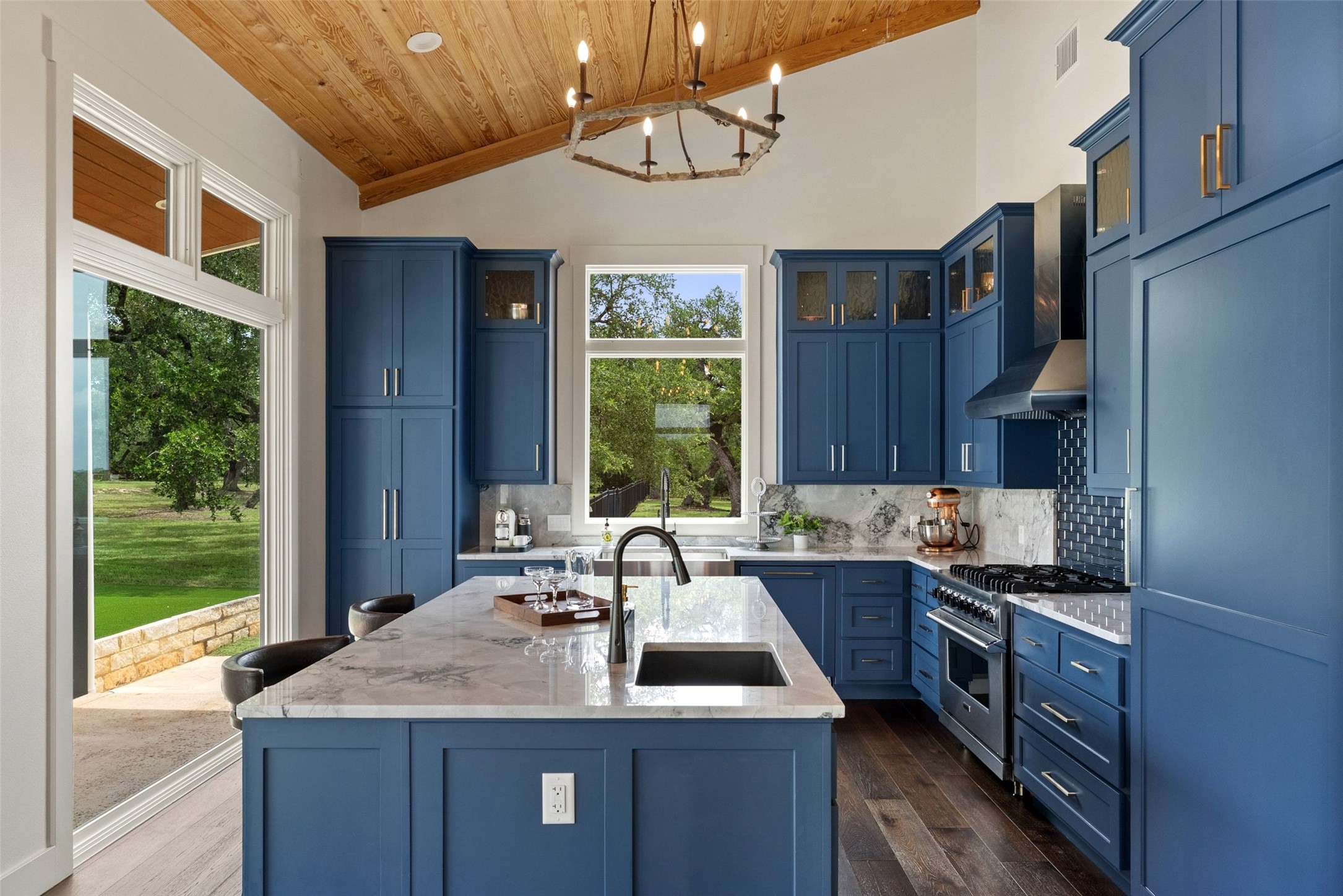 242 Winning Colors Austin, TX 78737 - Photo 25 of 30 Guest House Kitchen