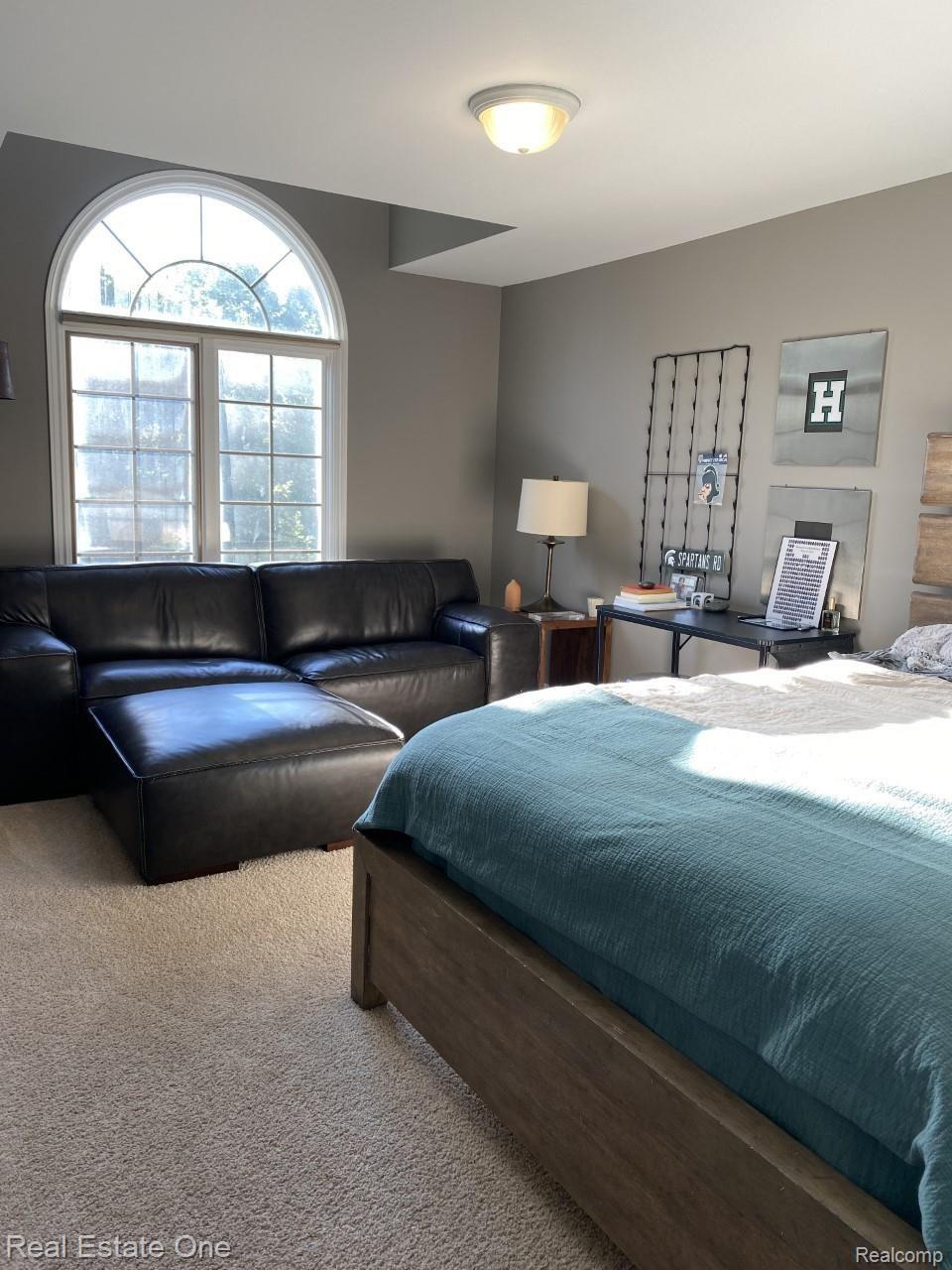 526 Springview Drive Rochester, MI 48307 - Photo 63 of 96 bedroom 2 suite, has full bath & walk-in closet