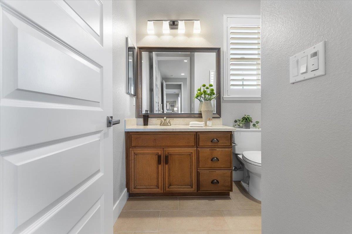 406 Mosley Avenue Alameda, CA 94501 - Photo 23 of 60 a bathroom with a sink and a mirror
