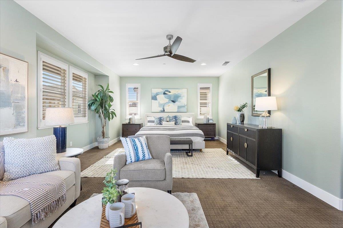 406 Mosley Avenue Alameda, CA 94501 - Photo 29 of 60 a living room with furniture and a large window