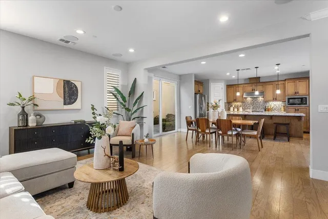 $1,395,000 | 406 Mosley Avenue, Alameda, CA 94501