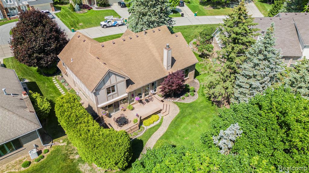 31220 Country Ridge Circle Farmington Hills, MI 48331 - Photo 33 of 35