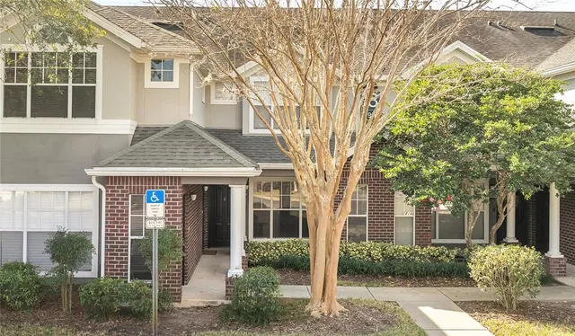 $275,000 | 11901 Sandy Knoll Court, Unit 814, Orlando, FL 32825